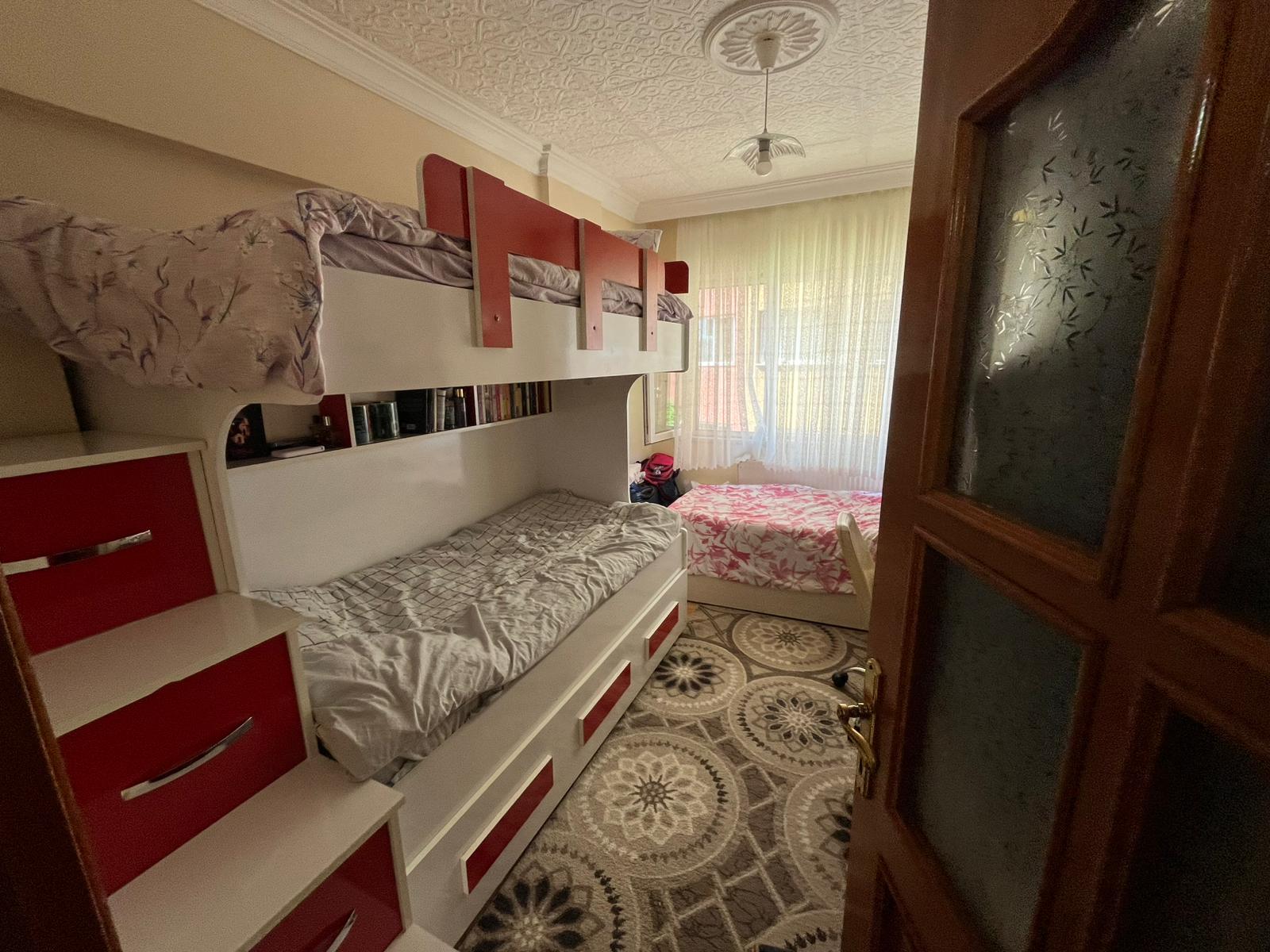 MABEL'DEN BAĞCILAR MERKEZİ KONUMDA YATIRIMLIK 3+1 FIRSAT DAİRE
